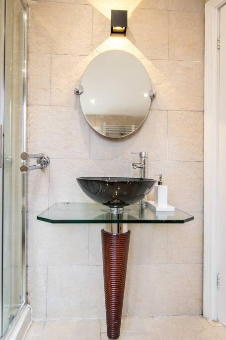 Windsor House 3 Bedrooms Sleeps 8 Manchester Exteriér fotografie
