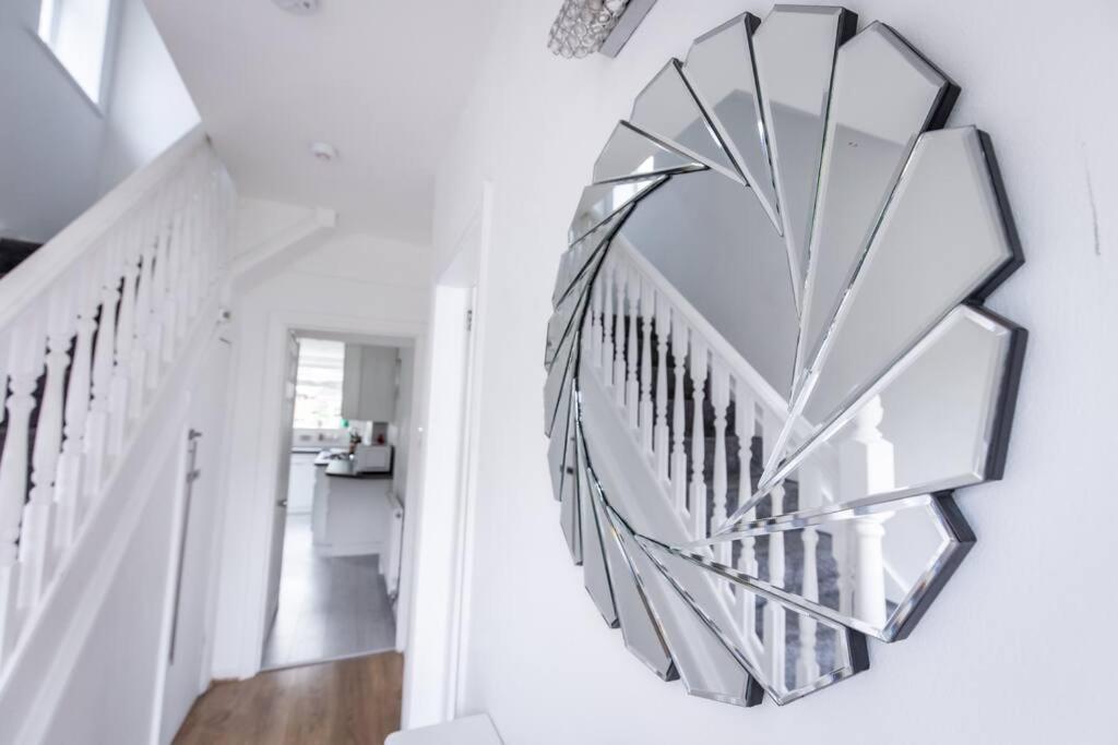 Windsor House 3 Bedrooms Sleeps 8 Manchester Exteriér fotografie